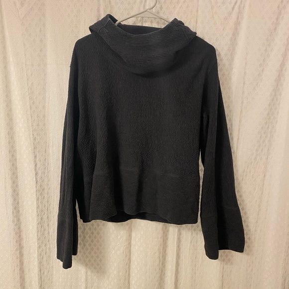 lululemon athletica Tops - Lululemon Cropped Hoodie